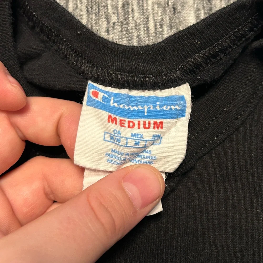 Vintage Champion T shirt - Picture 3 of 5